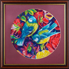 X-1137, Birds and flowers 1 The cross stitch kit contains: DMC cotton thread, 16 count cotton Aida Zweigart, needle, color chart and instructions. Size (23.5 x 36 cm)